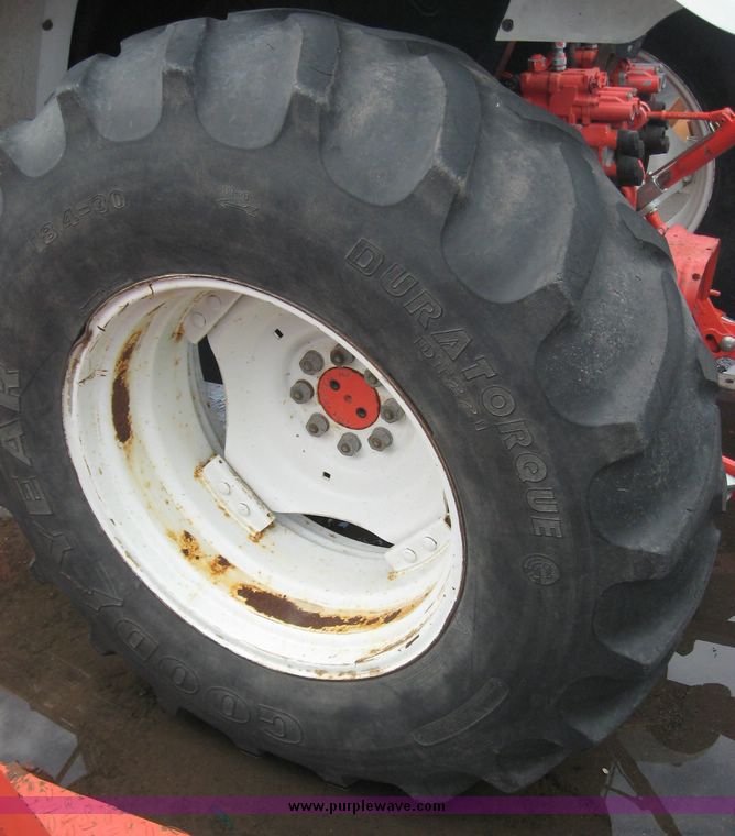 image for item 8568 1998 New Holland 5640SL tractor