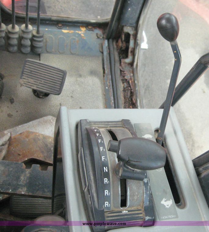 image for item 8570 1996 Galion articulated motor grader