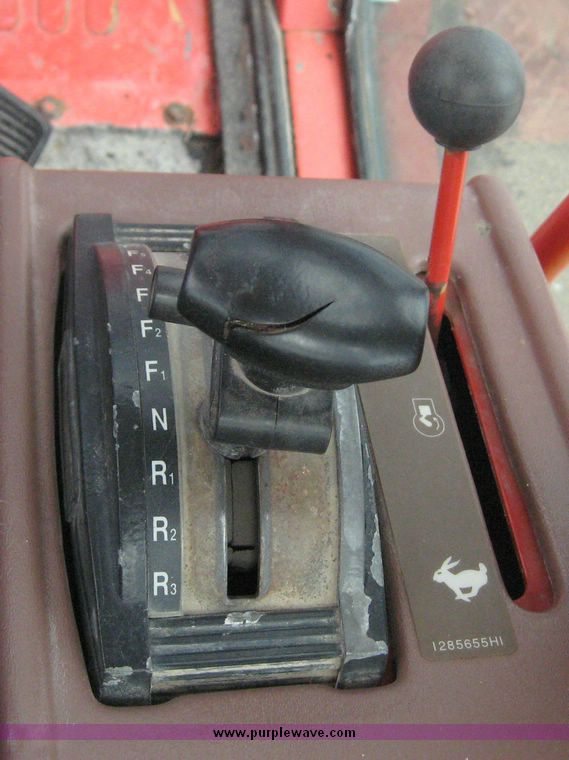 image for item 8571 1995 Galion articulated motor grader