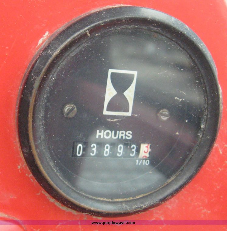 image for item 8571 1995 Galion articulated motor grader