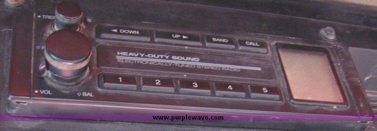 image for item 8571 1995 Galion articulated motor grader