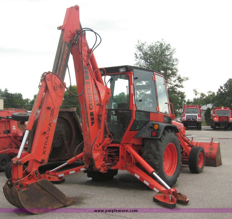 image for item 8573 1996 Ford 555D backhoe