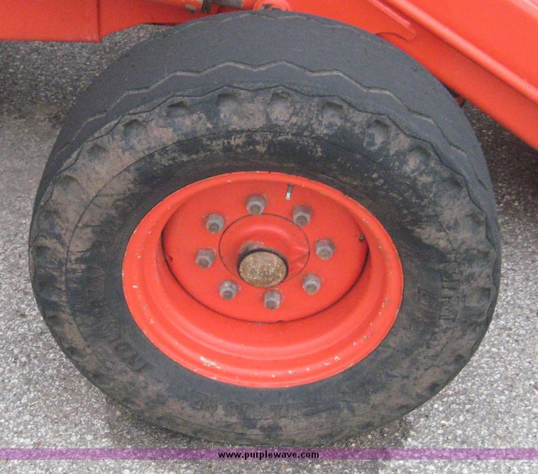 image for item 8573 1996 Ford 555D backhoe