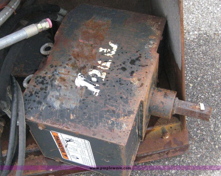 image for item 8573 1996 Ford 555D backhoe