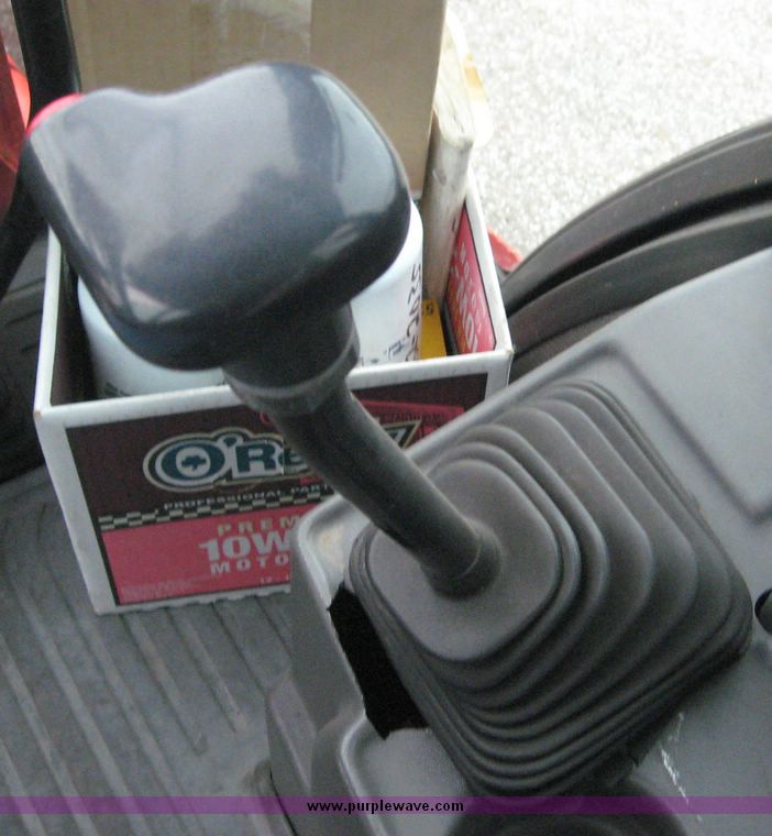 image for item 8573 1996 Ford 555D backhoe