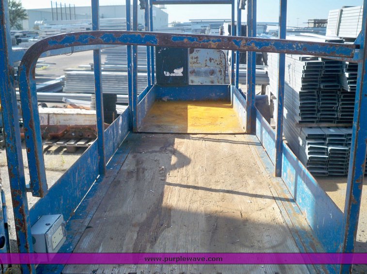 image for item 3424 Mark Lift CH20NEP man lift