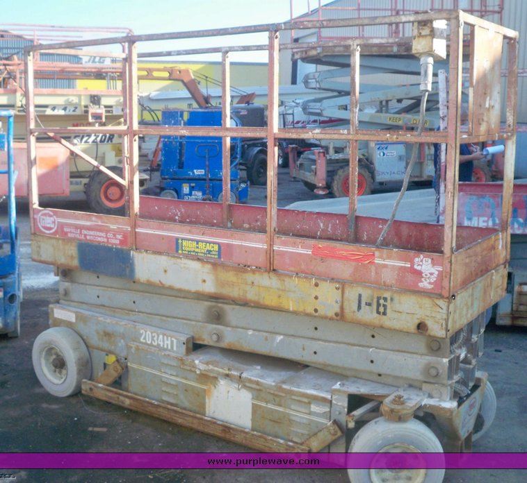 image for item 3426 Mec 2034HT man lift