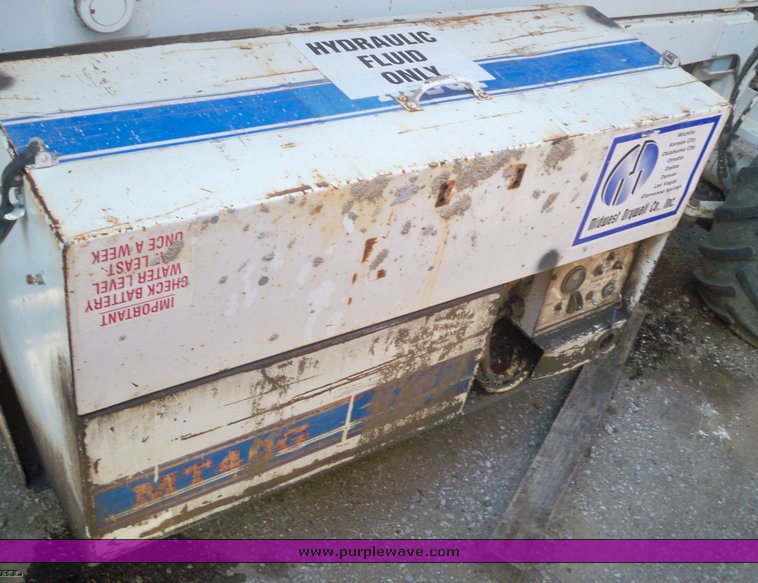 image for item 3427 Mark Lift MT40G all terrain manlift