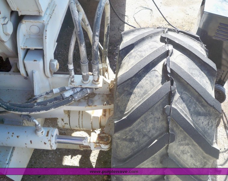 image for item 3427 Mark Lift MT40G all terrain manlift