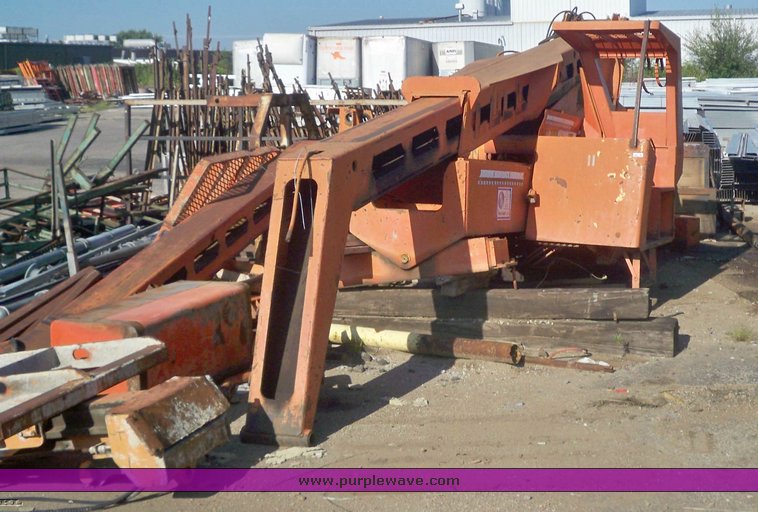 image for item 3429 Lull telehandler frame