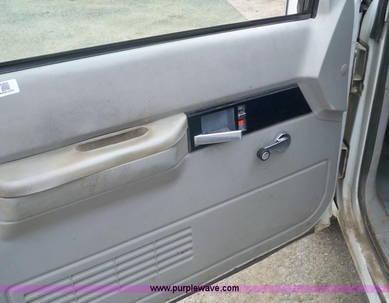 image for item 3446 1994 Chevrolet C2500