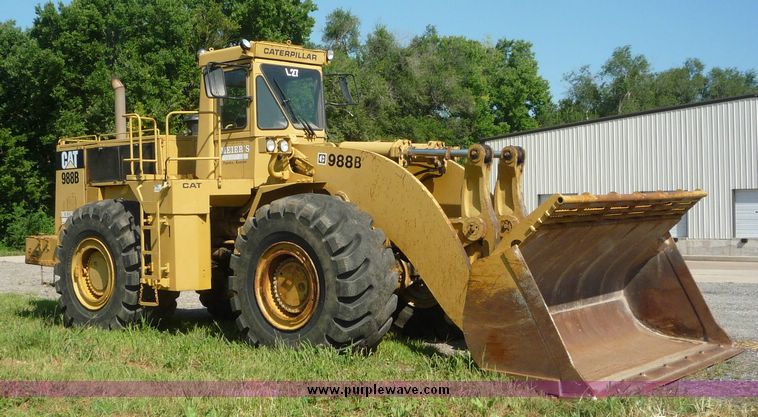 image for item 4031 1984 Caterpillar 988B wheel loader