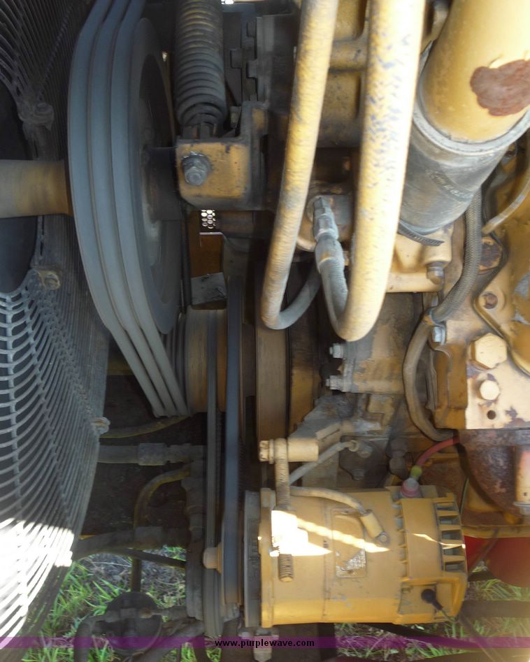 image for item 4031 1984 Caterpillar 988B wheel loader