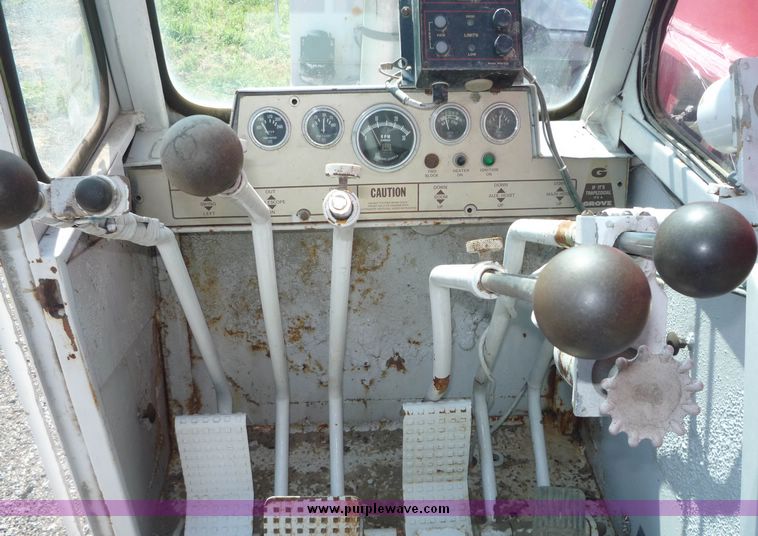 image for item 4033 1975 Grove 50-1 hydraulic crane