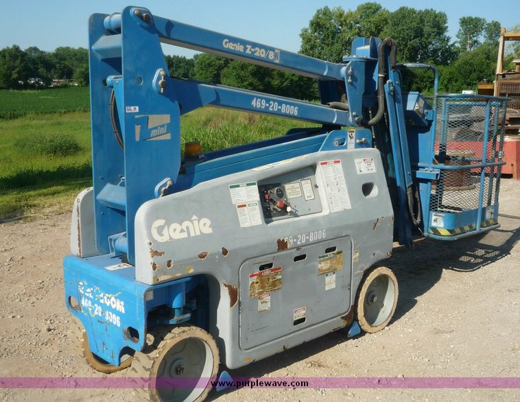 image for item 4036 1998 Genie Z-2018 boomlift