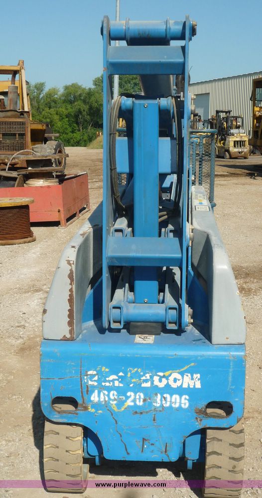 image for item 4036 1998 Genie Z-2018 boomlift
