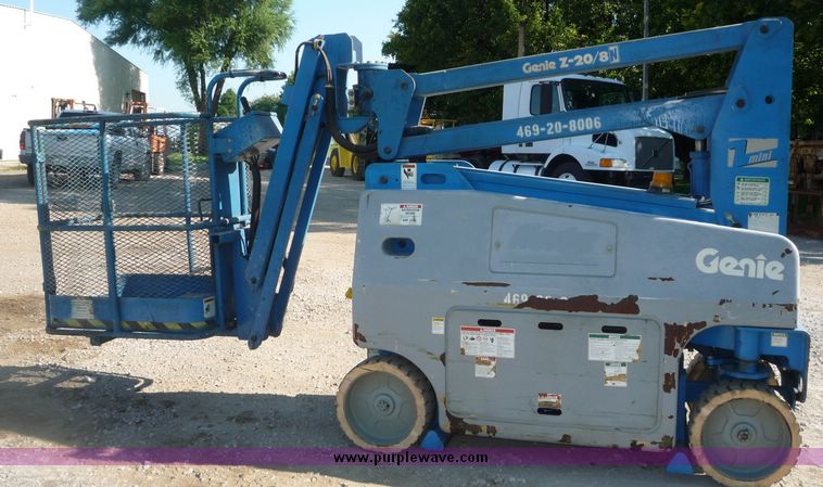 image for item 4036 1998 Genie Z-2018 boomlift