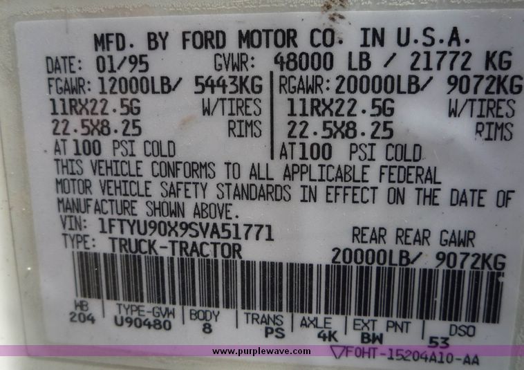 image for item 4038 1995 Ford Conventional L9000 triple axle semi truck