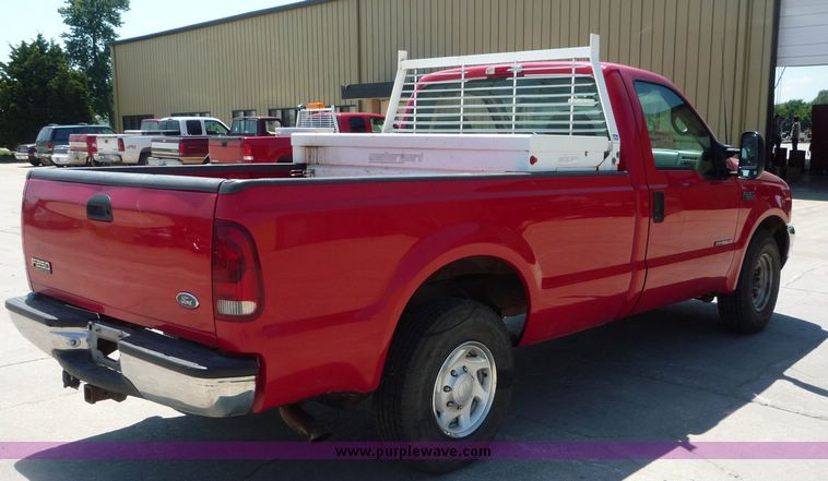 image for item 4045 2000 Ford F250 Super Duty pickup truck