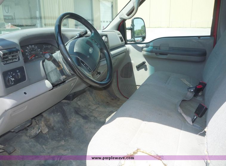 image for item 4045 2000 Ford F250 Super Duty pickup truck