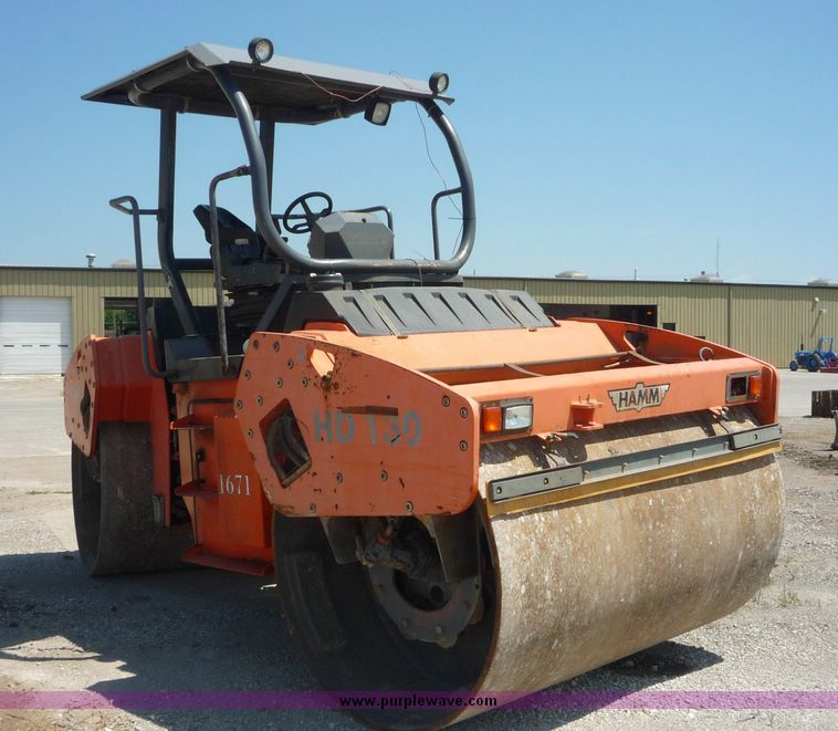 image for item 4046 Hamm HD130 vibratory roller