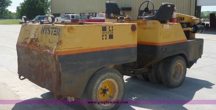 image for item 4047 Hyster C530A pneumatic rubber tire roller