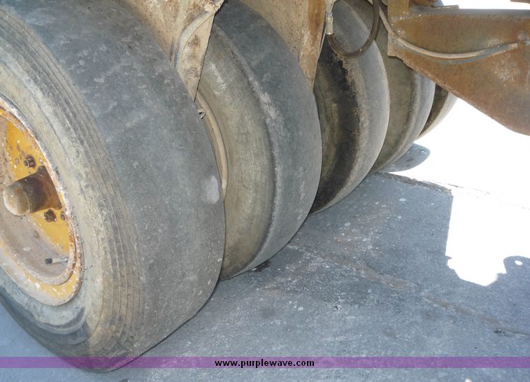 image for item 4047 Hyster C530A pneumatic rubber tire roller