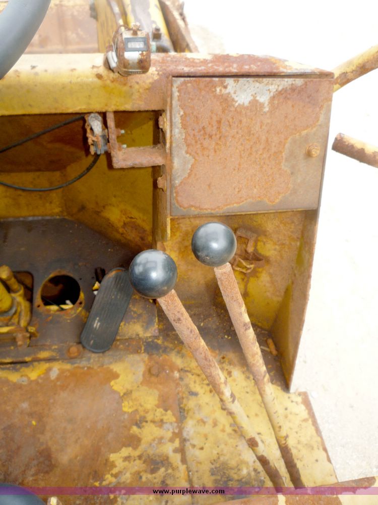 image for item 4082 1974 Clark 55 wheel loader