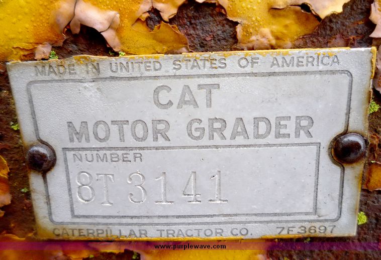 image for item 4085 Caterpillar no. 12 motor grader