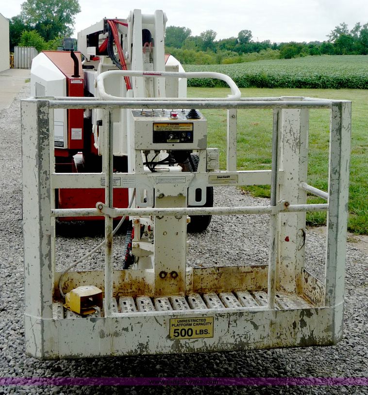 image for item 4088 Snorkel lift ATB46