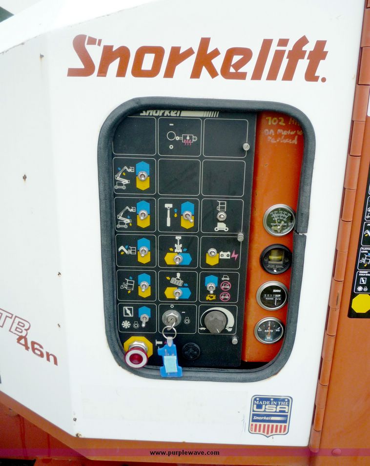 image for item 4088 Snorkel lift ATB46