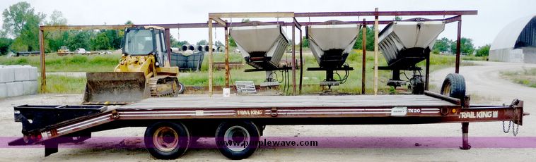 image for item 4089 1993 Trail King tandem axle trailer