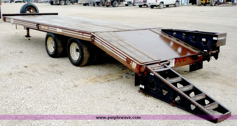 image for item 4089 1993 Trail King tandem axle trailer