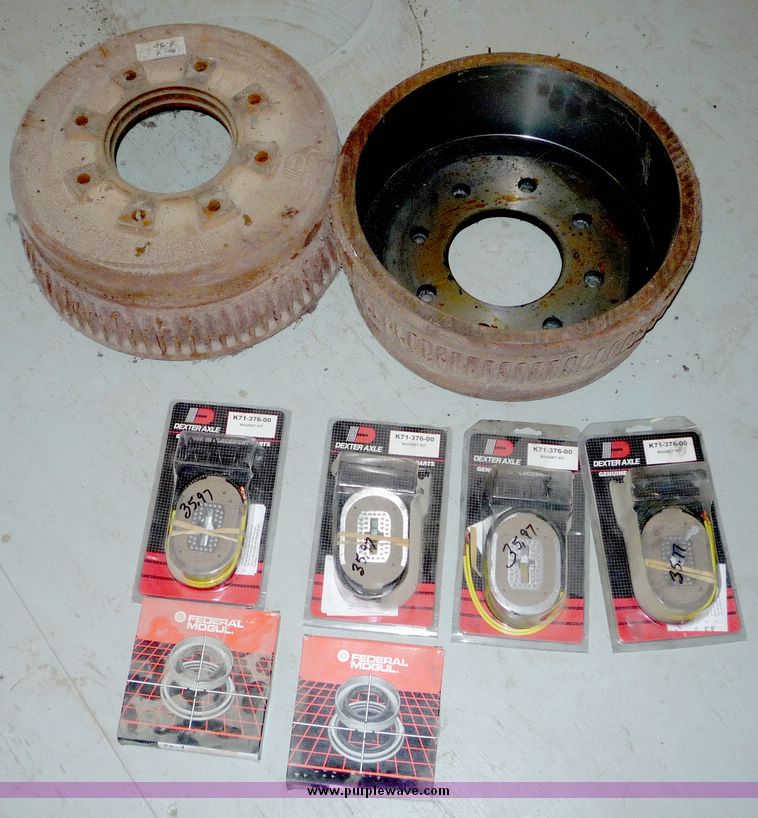 image for item 4089 1993 Trail King tandem axle trailer