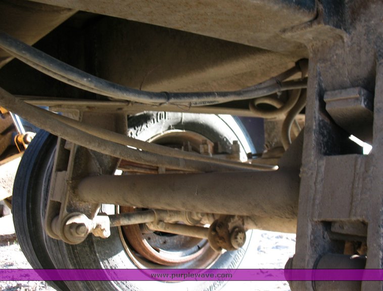 image for item 4390 1976 Pup trailer