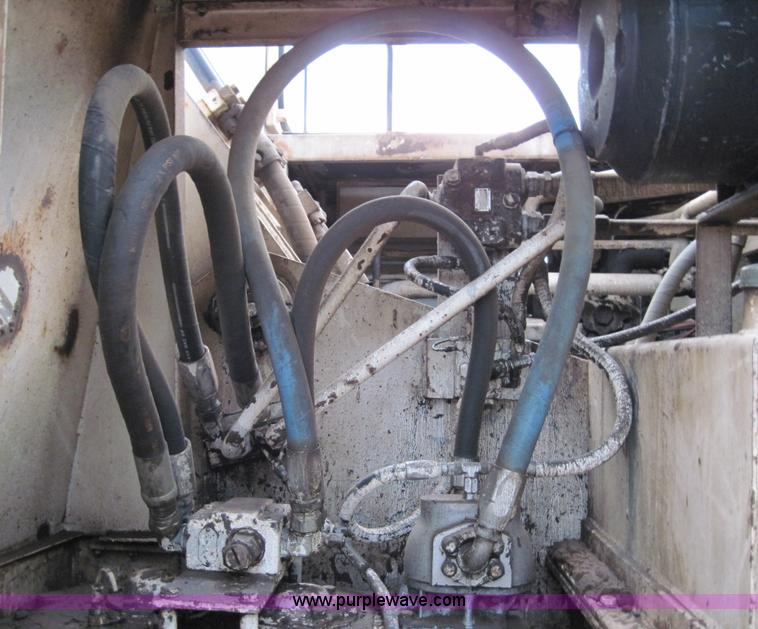 image for item 4562 Warner And Swasey 211 hydraulic excavator