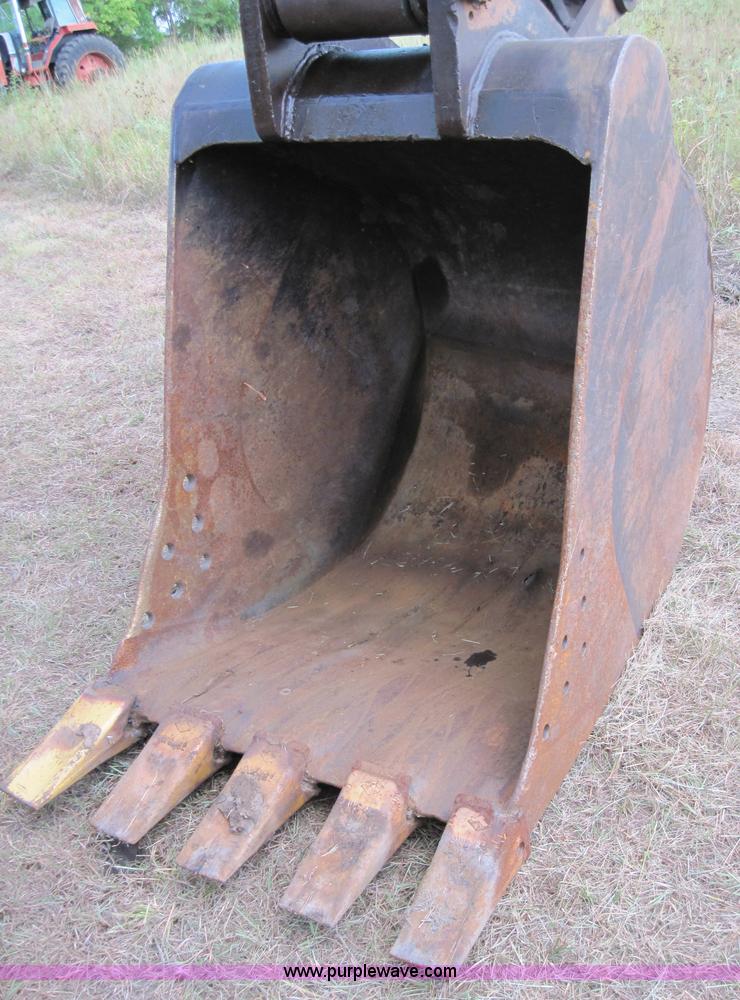 image for item 4562 Warner And Swasey 211 hydraulic excavator