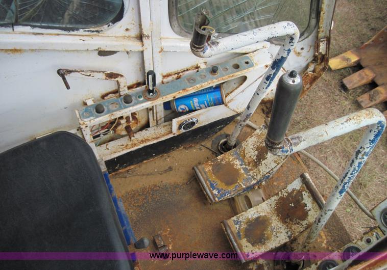 image for item 4562 Warner And Swasey 211 hydraulic excavator