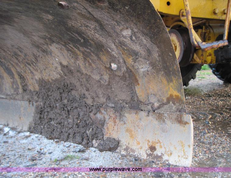 image for item 4564 Caterpillar 112F motor grader