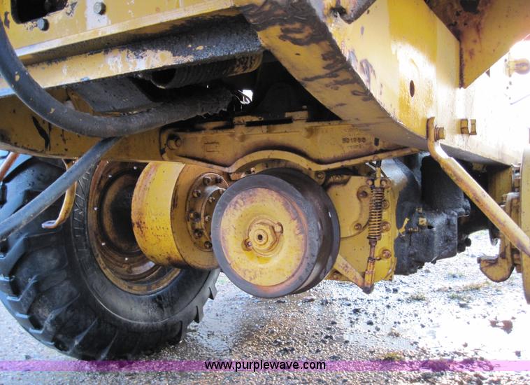 image for item 4564 Caterpillar 112F motor grader