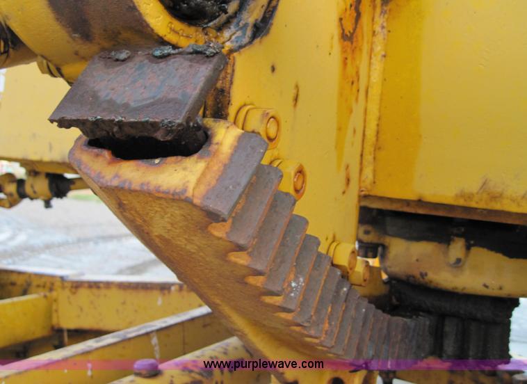 image for item 4564 Caterpillar 112F motor grader