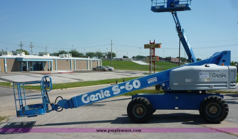 image for item 5060 Genie S-60 boom lift