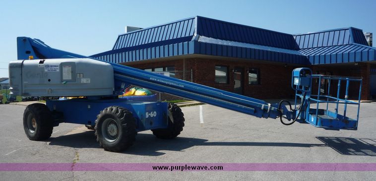 image for item 5060 Genie S-60 boom lift