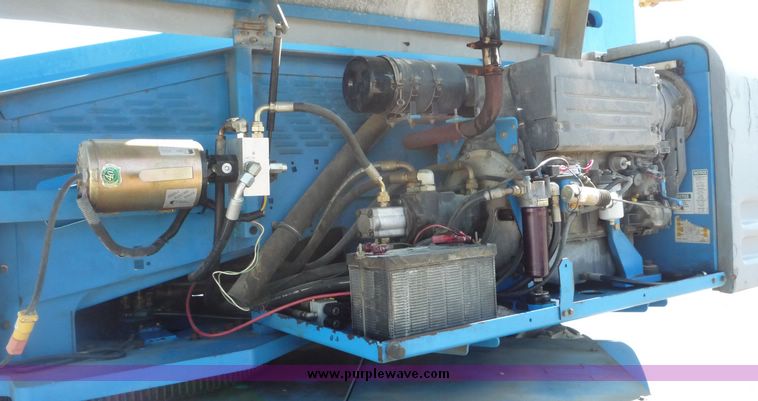 image for item 5061 Genie S-65 boom lift