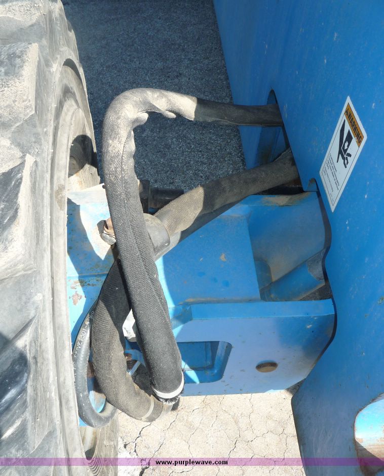 image for item 5061 Genie S-65 boom lift