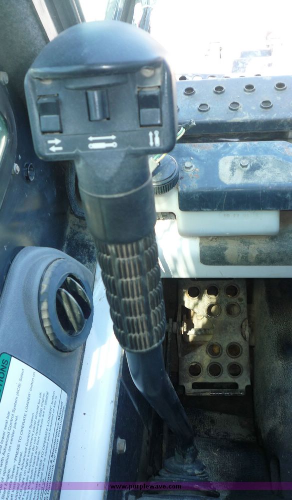 image for item 5062 Bobcat S185 skid steer