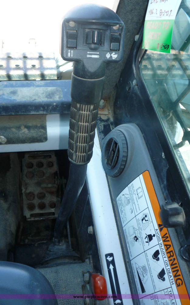 image for item 5062 Bobcat S185 skid steer