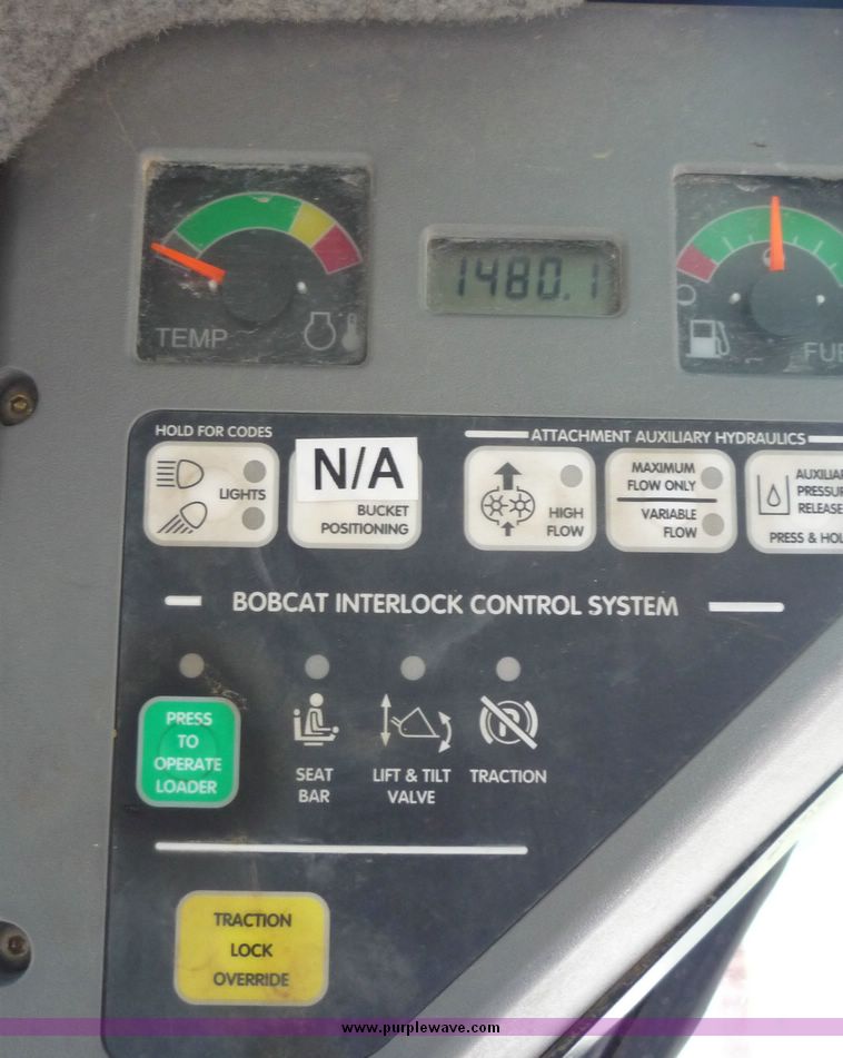 image for item 5063 Bobcat S160 skid steer