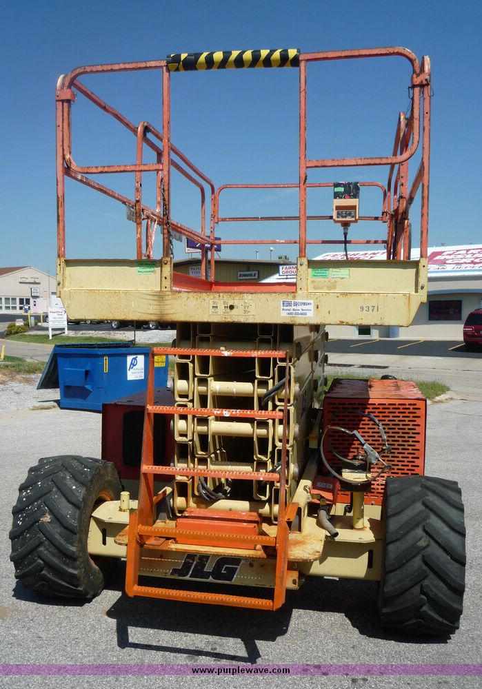 image for item 5069 JLG 40RTS scissor lift
