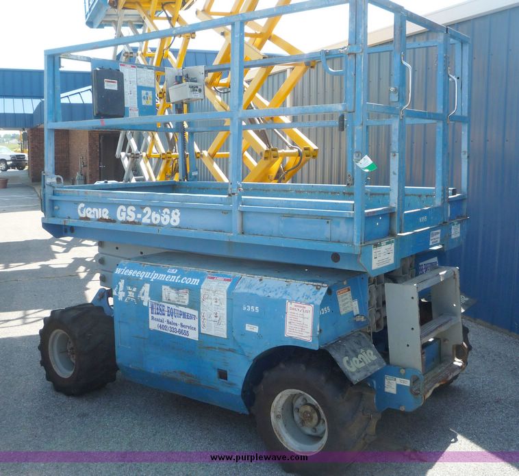 image for item 5070 Genie GS-2668-RT scissor lift